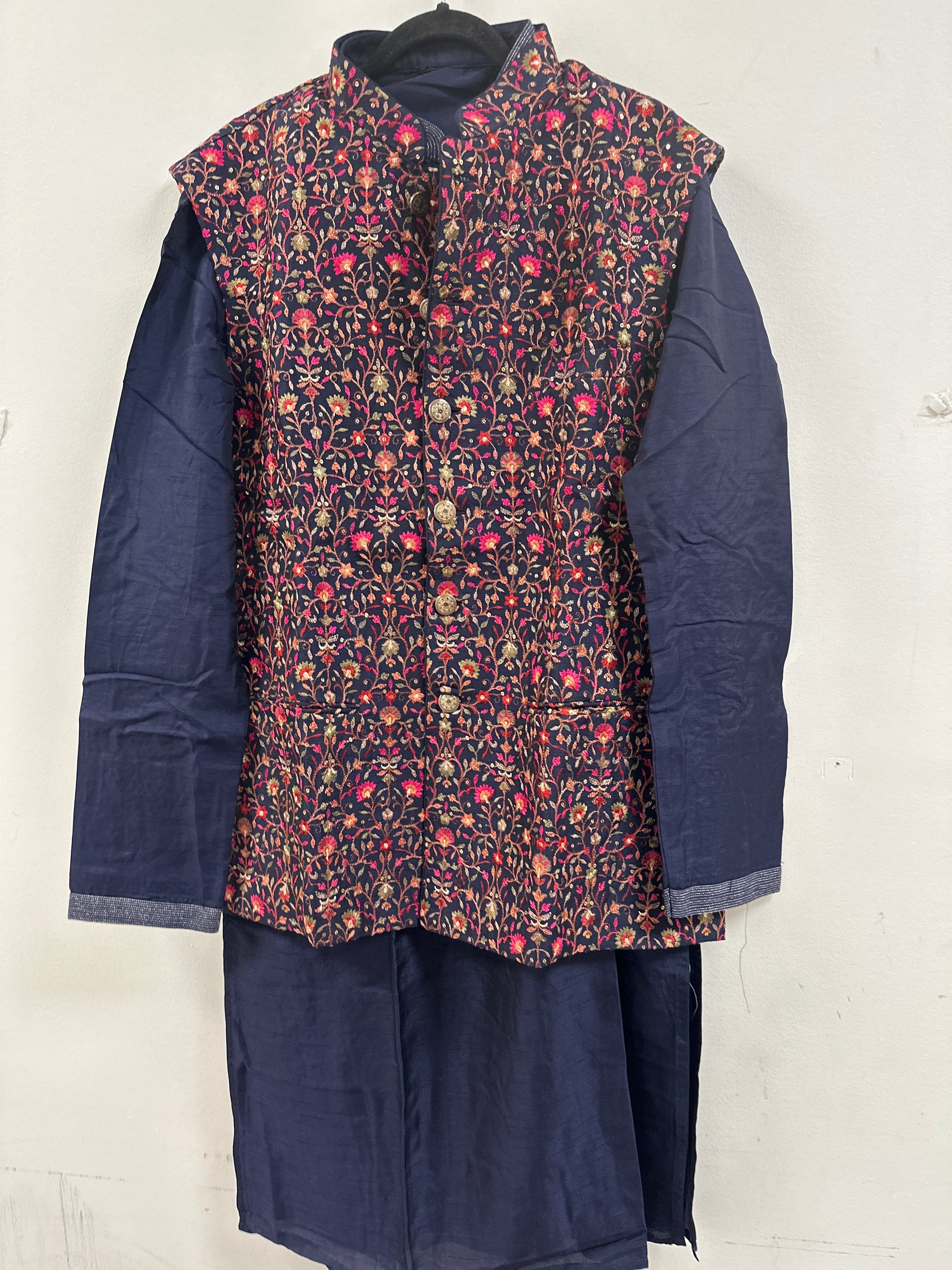 Embroidered Kurta Pajama with Vest