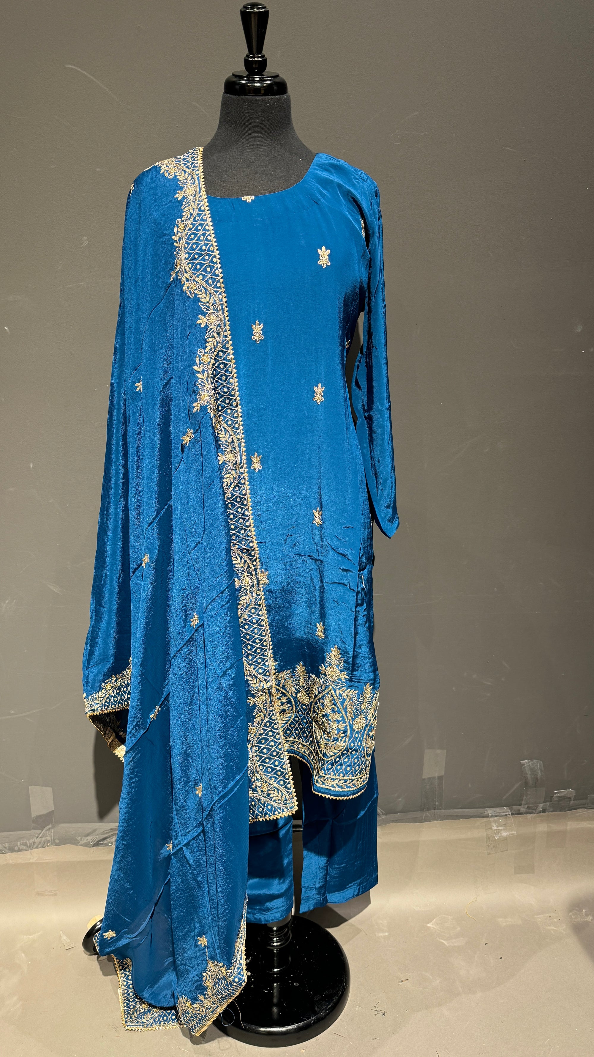 Pant Suit with Bottom Embroidery and Elegant Dupatta