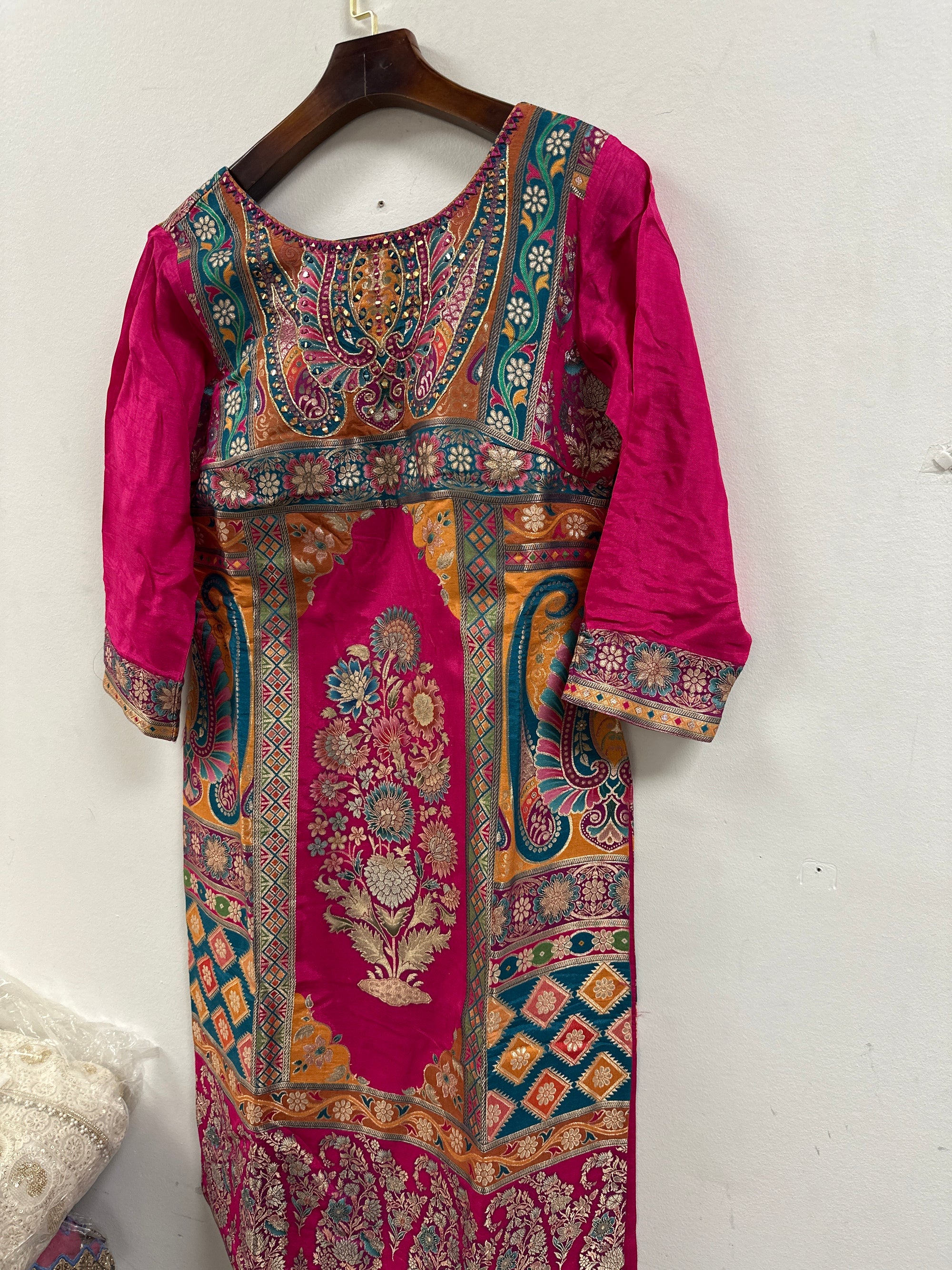 Jaipuri Design Pant Suit