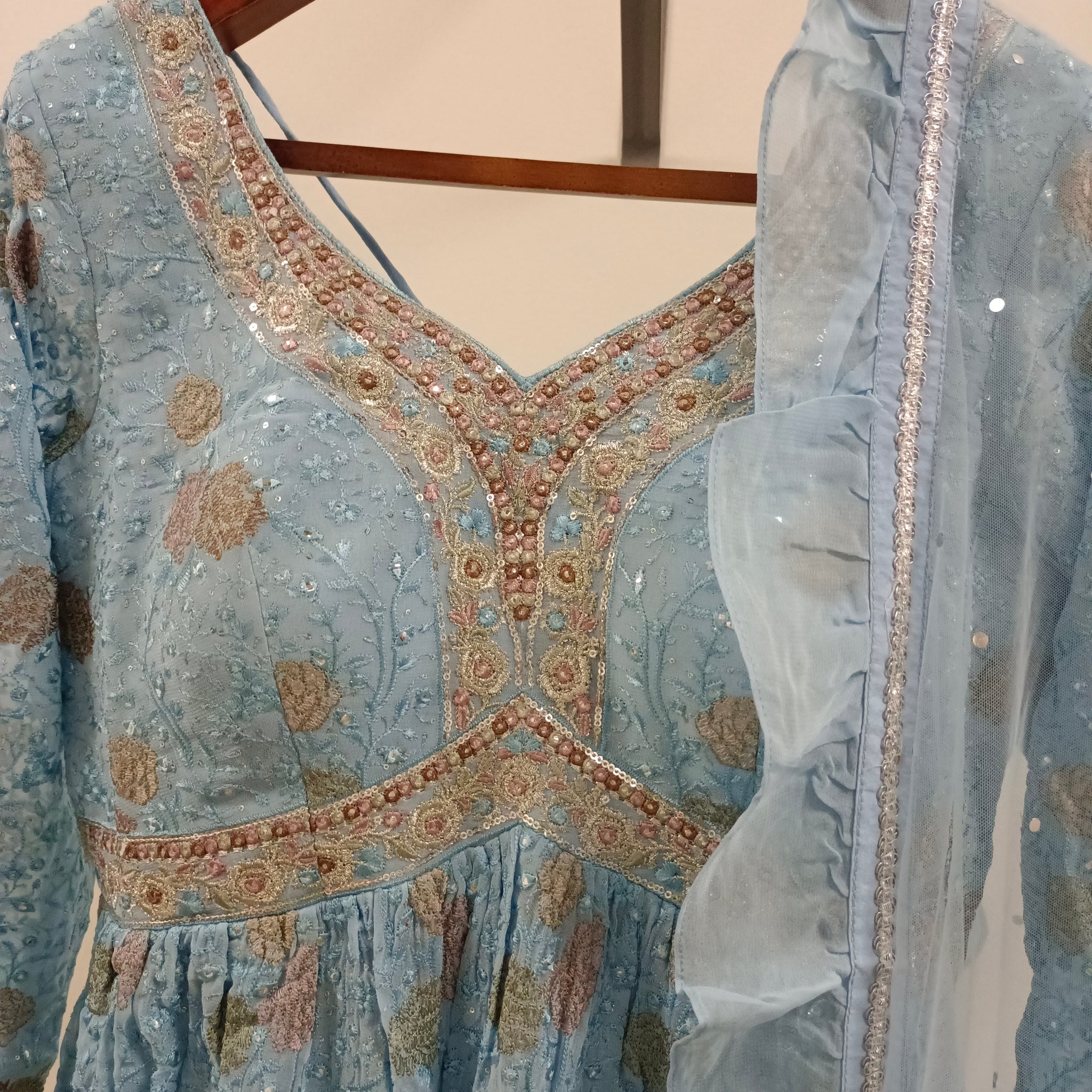 Thread embroidered gharara suit