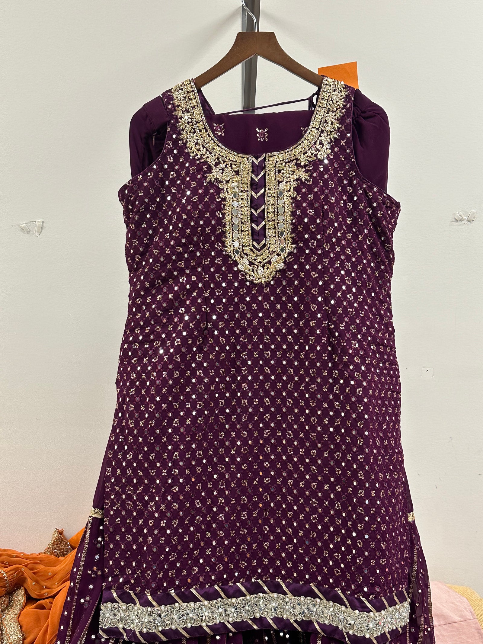 Seq GHARARA SUIT