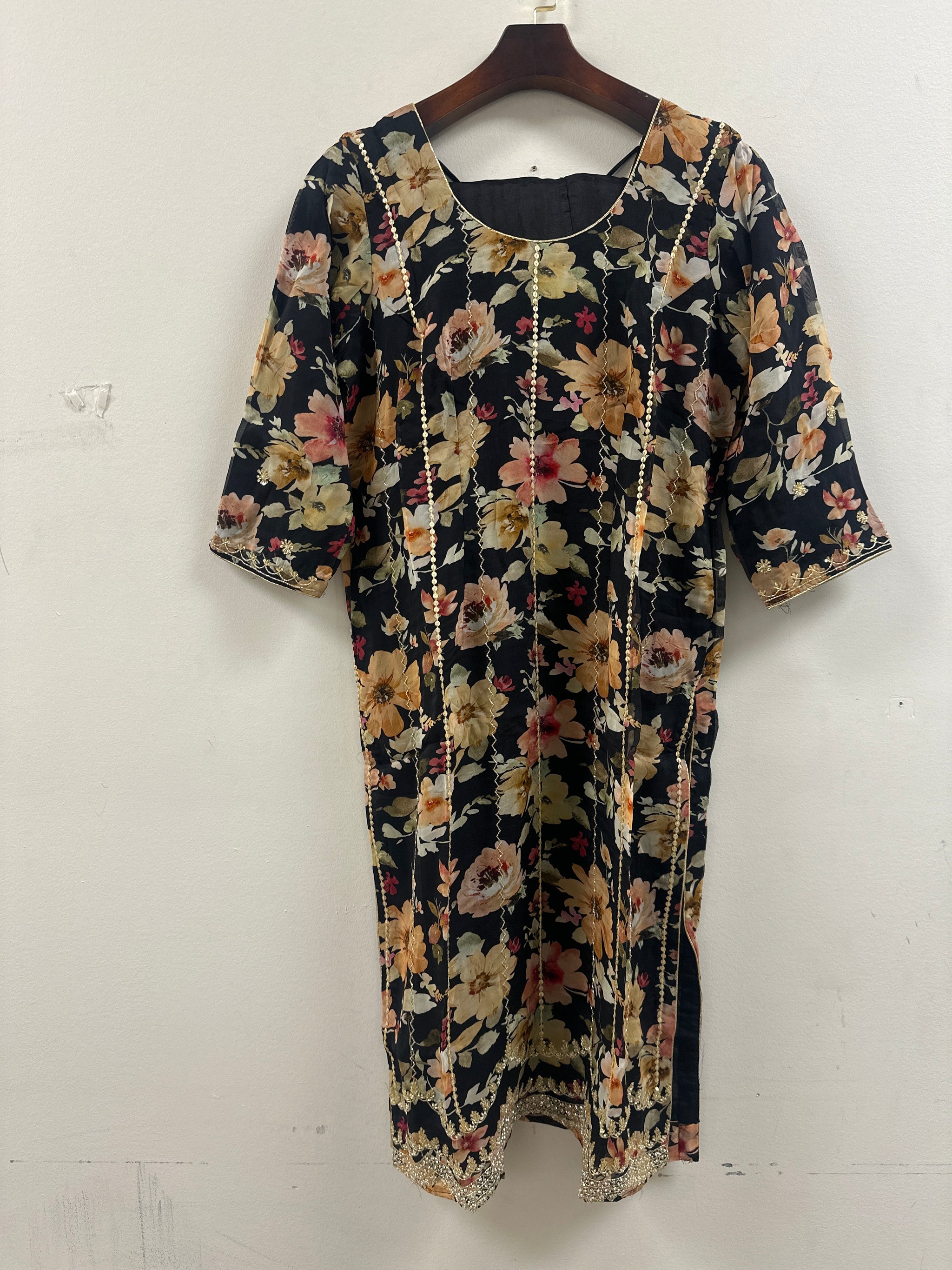 Floral Printed Pant Suit