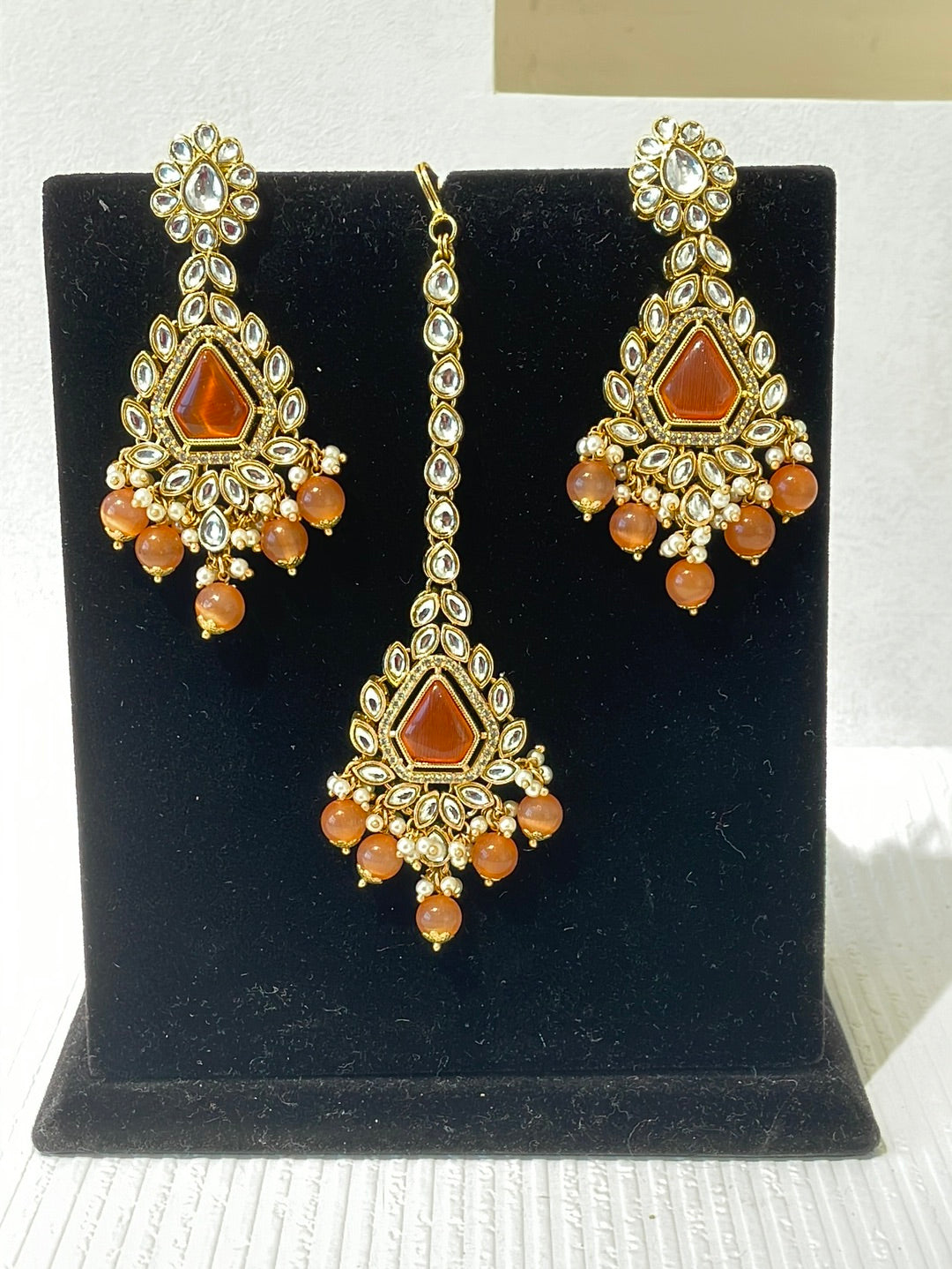 Tikka Set With Kundan Work