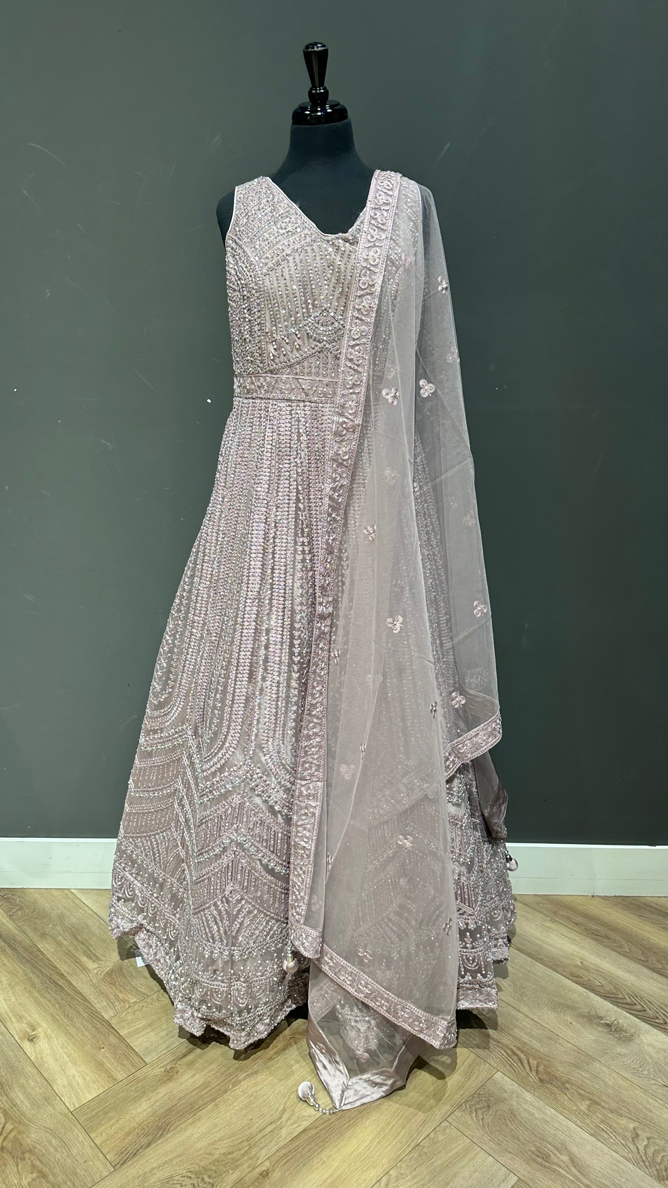 Heavy anarkalis shop