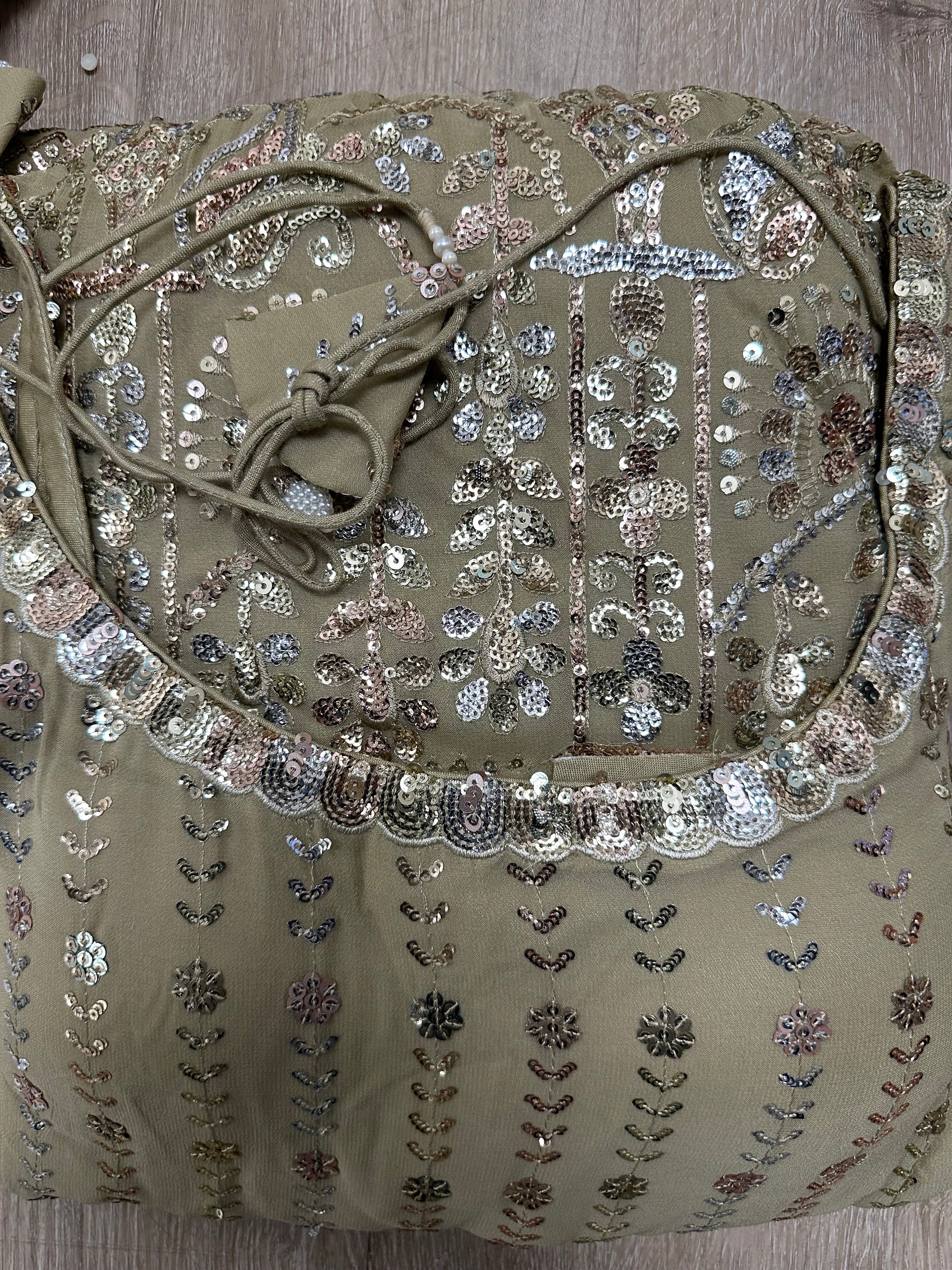 Gorgeously Embroided Gharara Suit