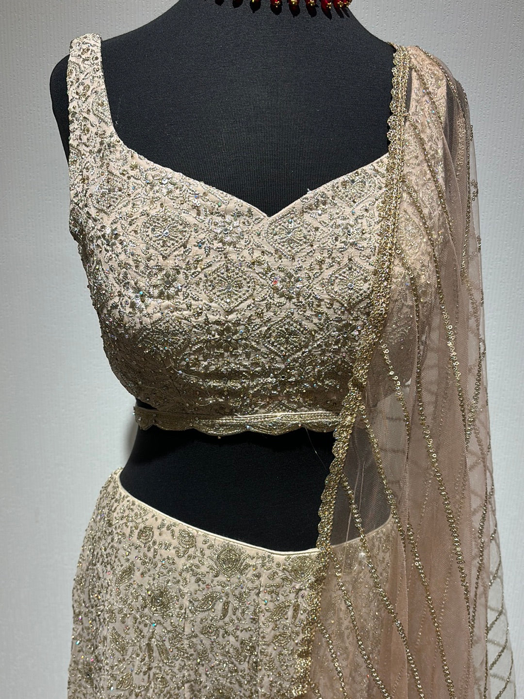 Staggering sequins crop top sharara with backless top