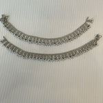 Dainty Pearl And Kundan Anklets