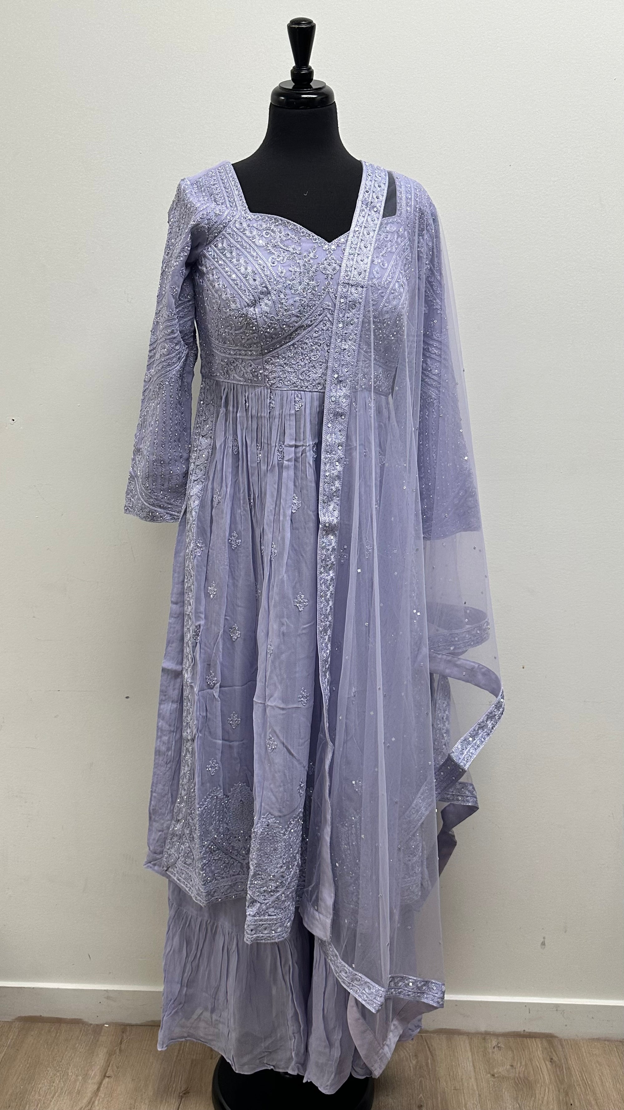 Charming Sharara suit