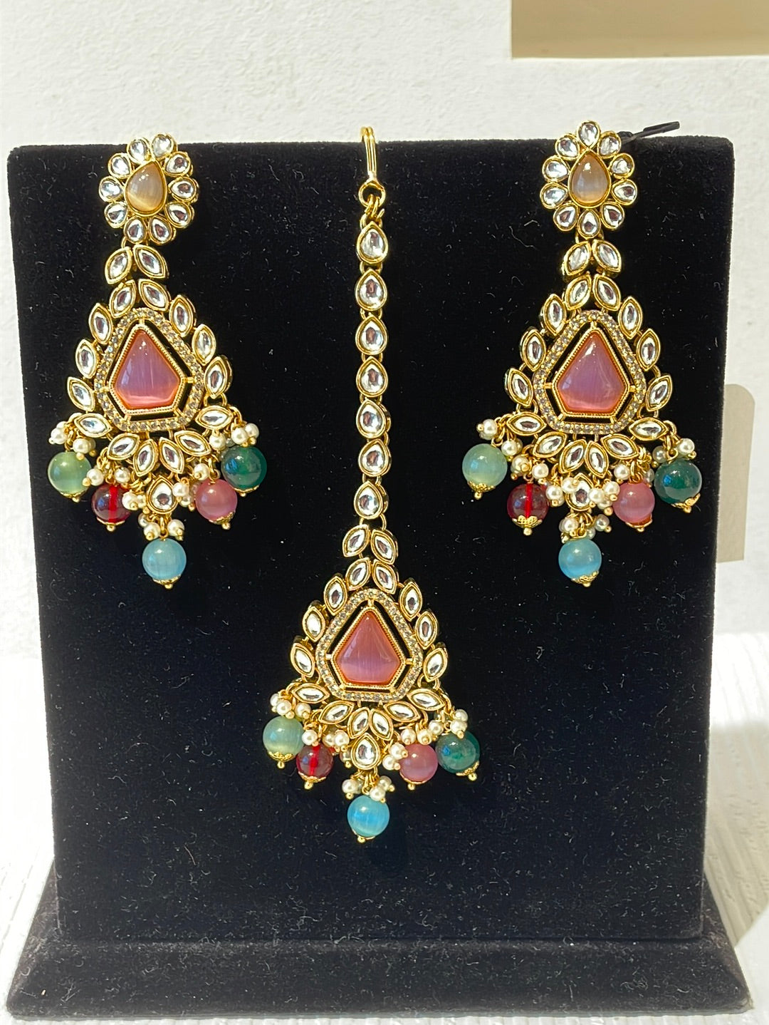 Tikka Set With Kundan Work