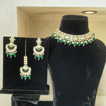 Kundan Nakashi Choker Set