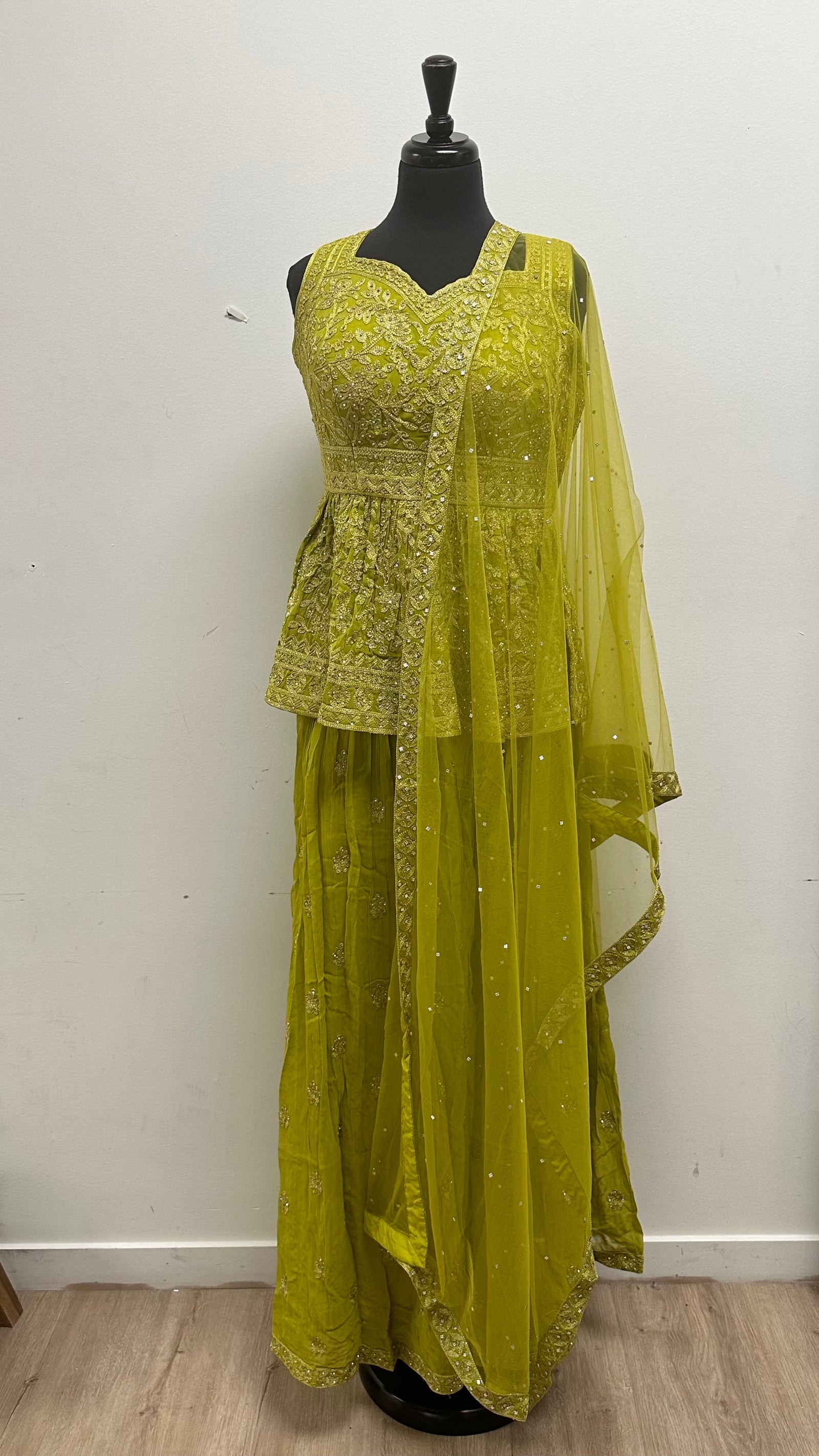 Stylish Sharara Set