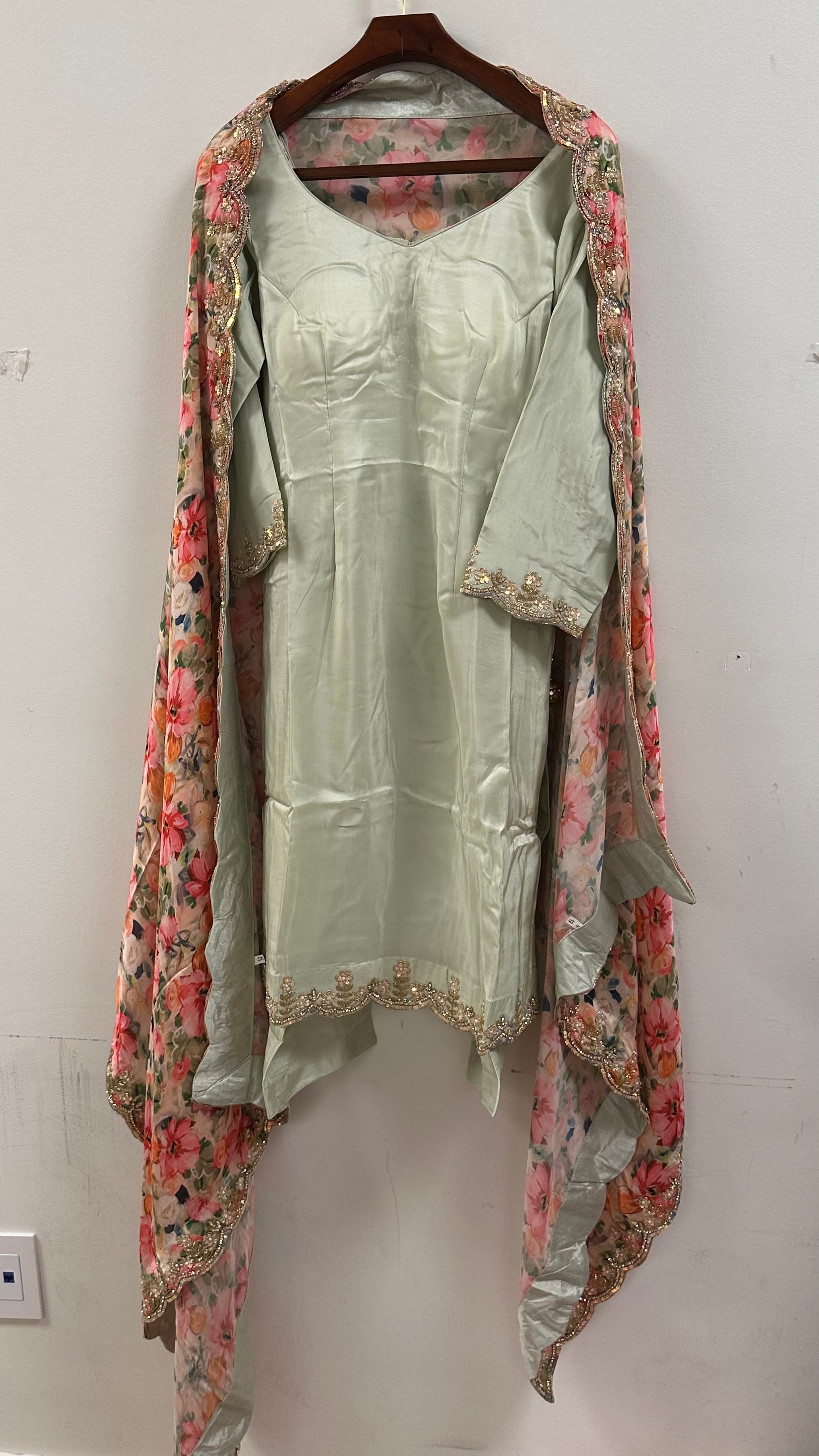 Designer Pant Suit With Printed Dupatta