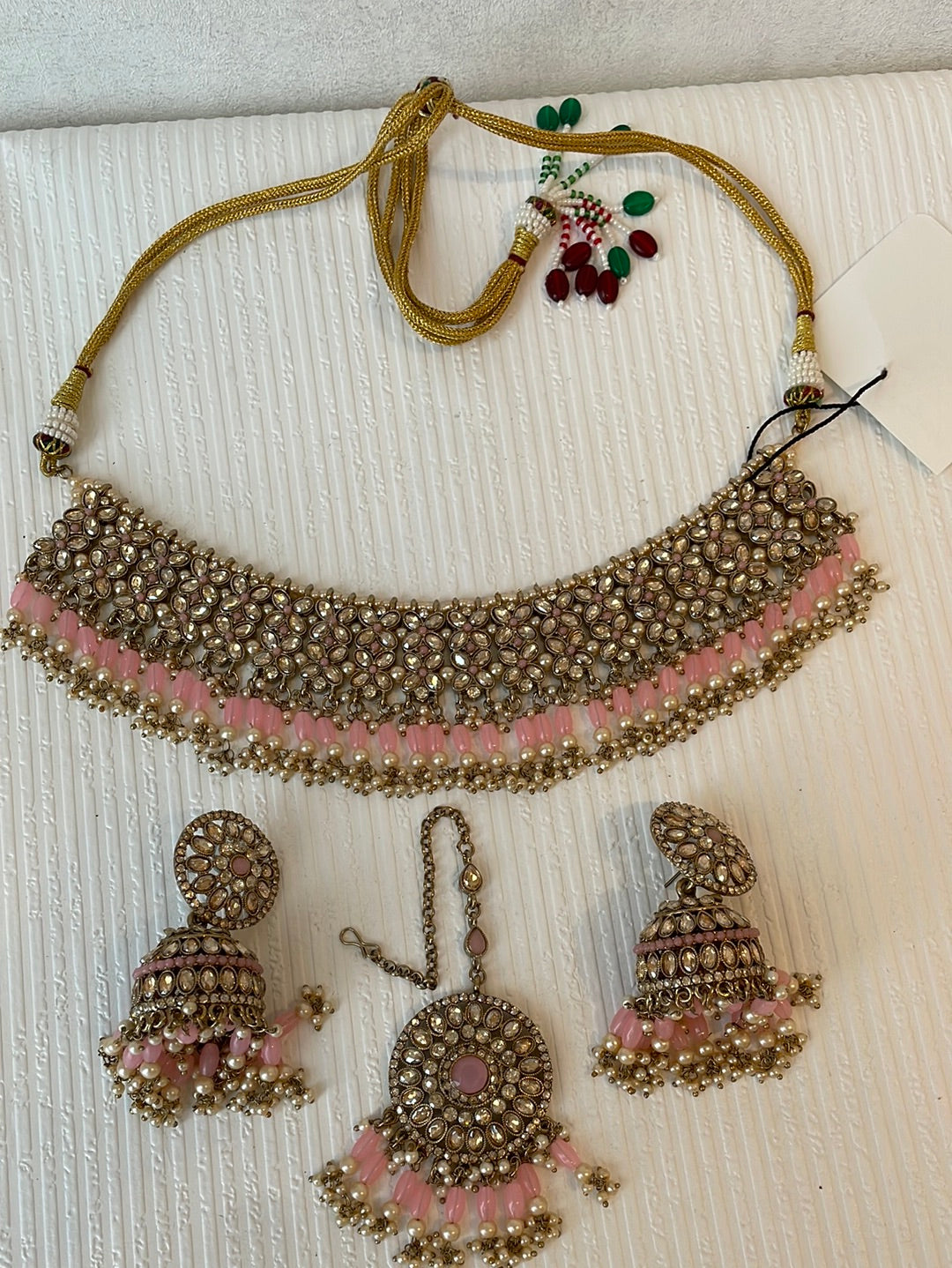 Pearl And Kundan Choker Set