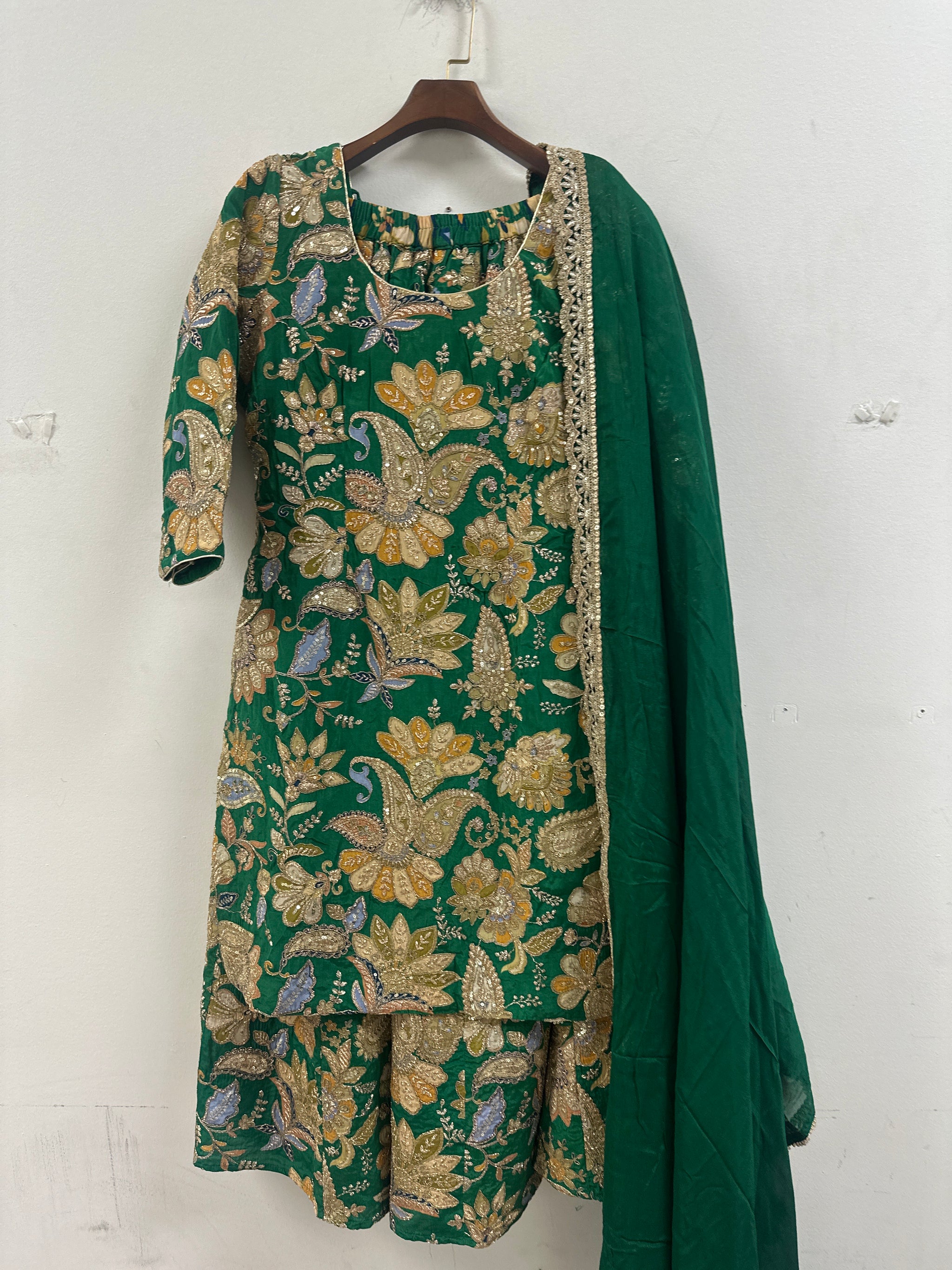 Pakistani Design Sharara Suit