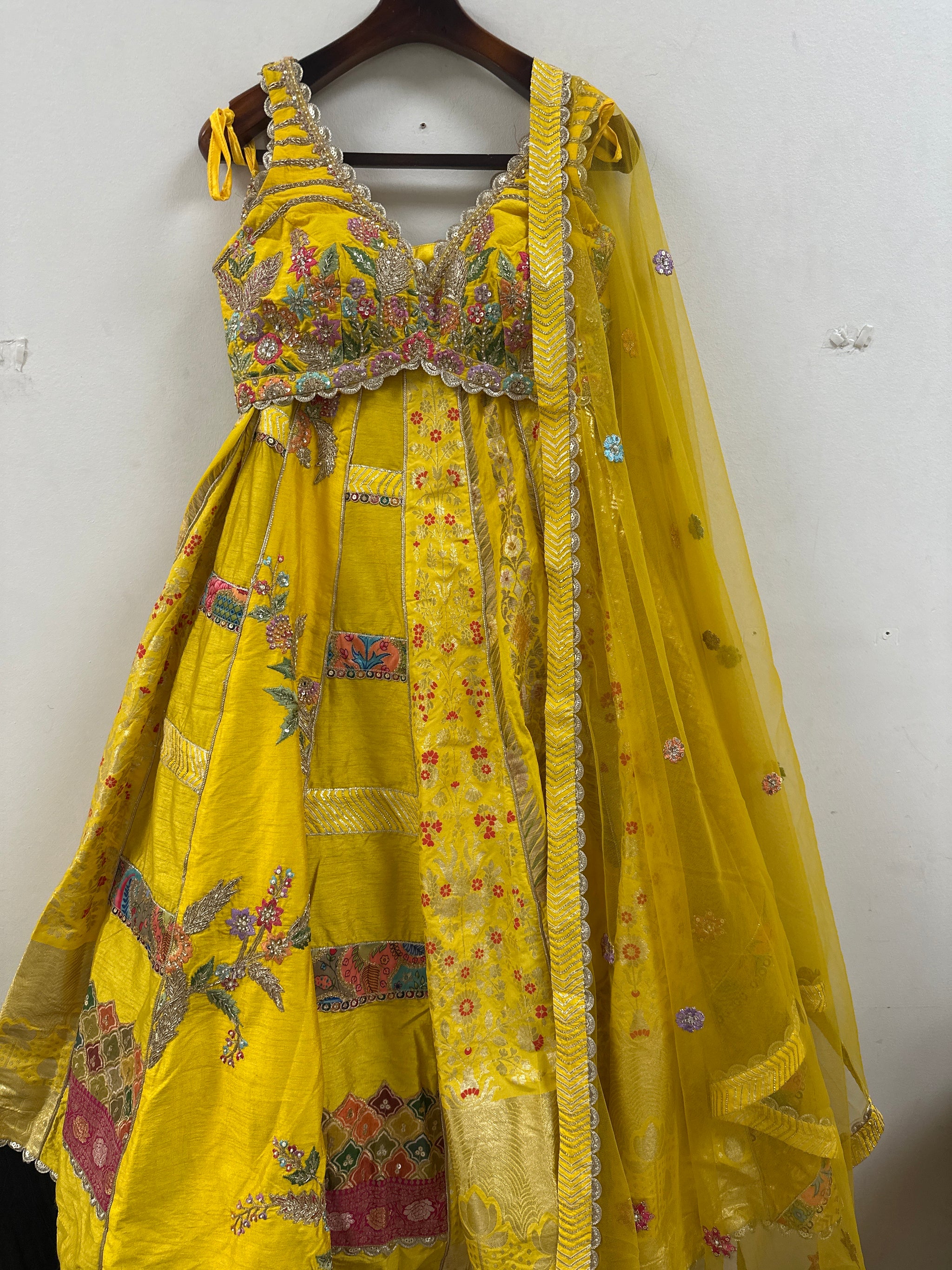 Stunning Halidi Lehenga