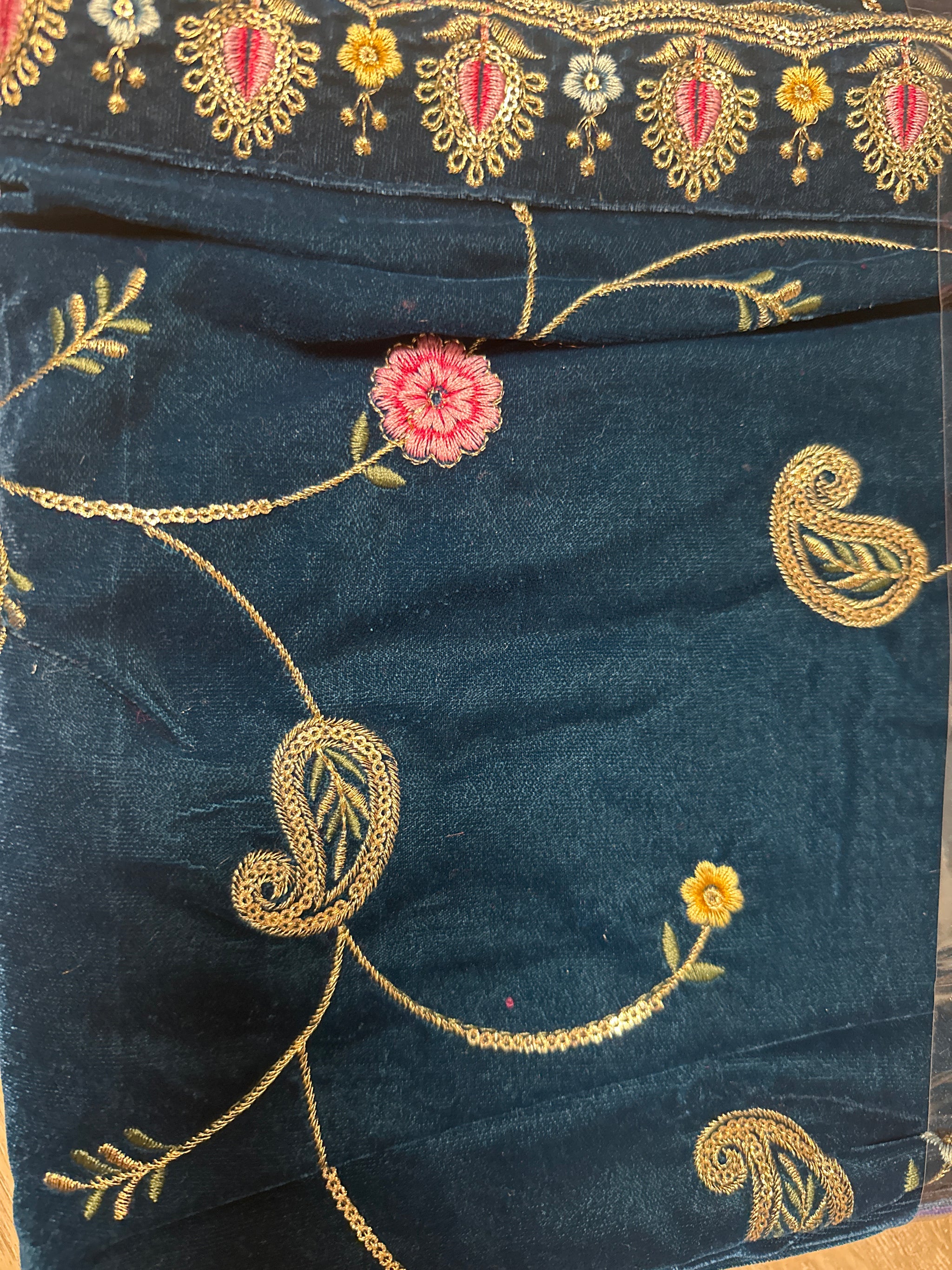 Velvet Dupatta