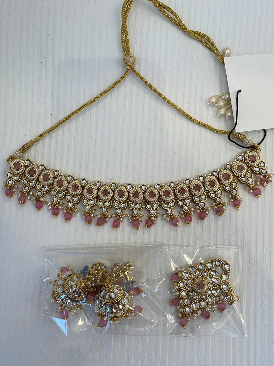 Pearl And Kundan Necklace Set