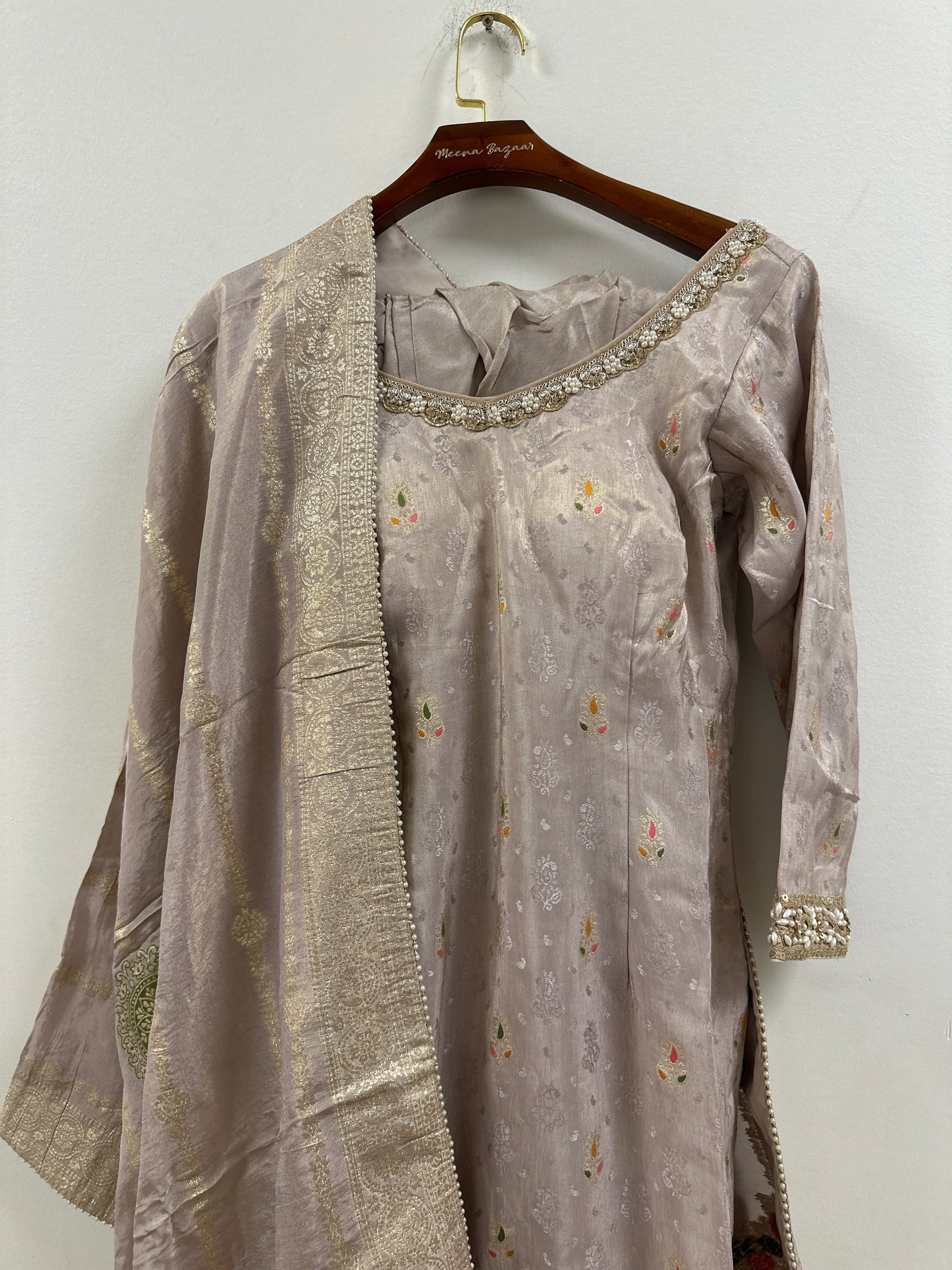 Banarsi Salwar suit