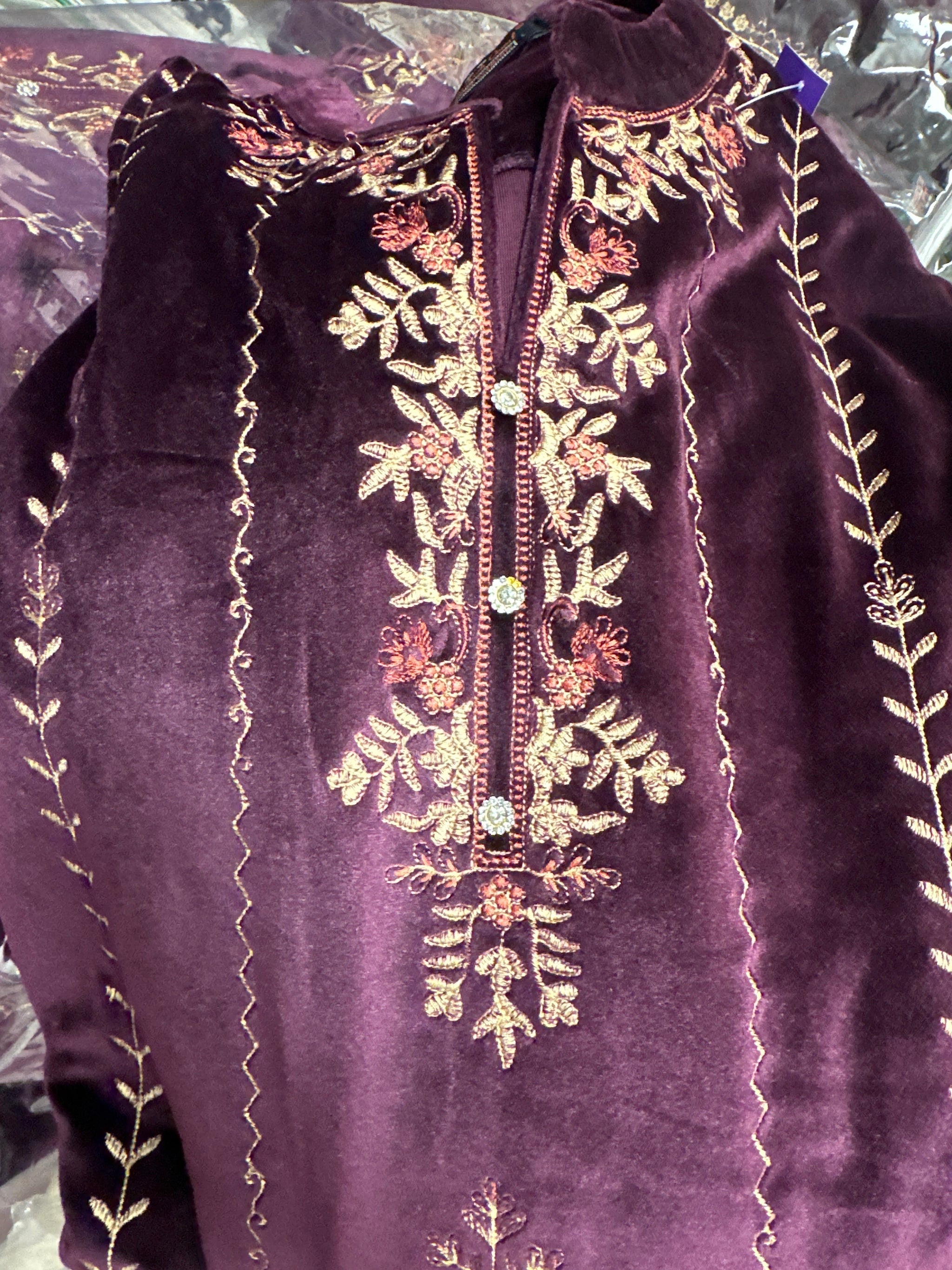 Velvet Suit with Thread Embroidery