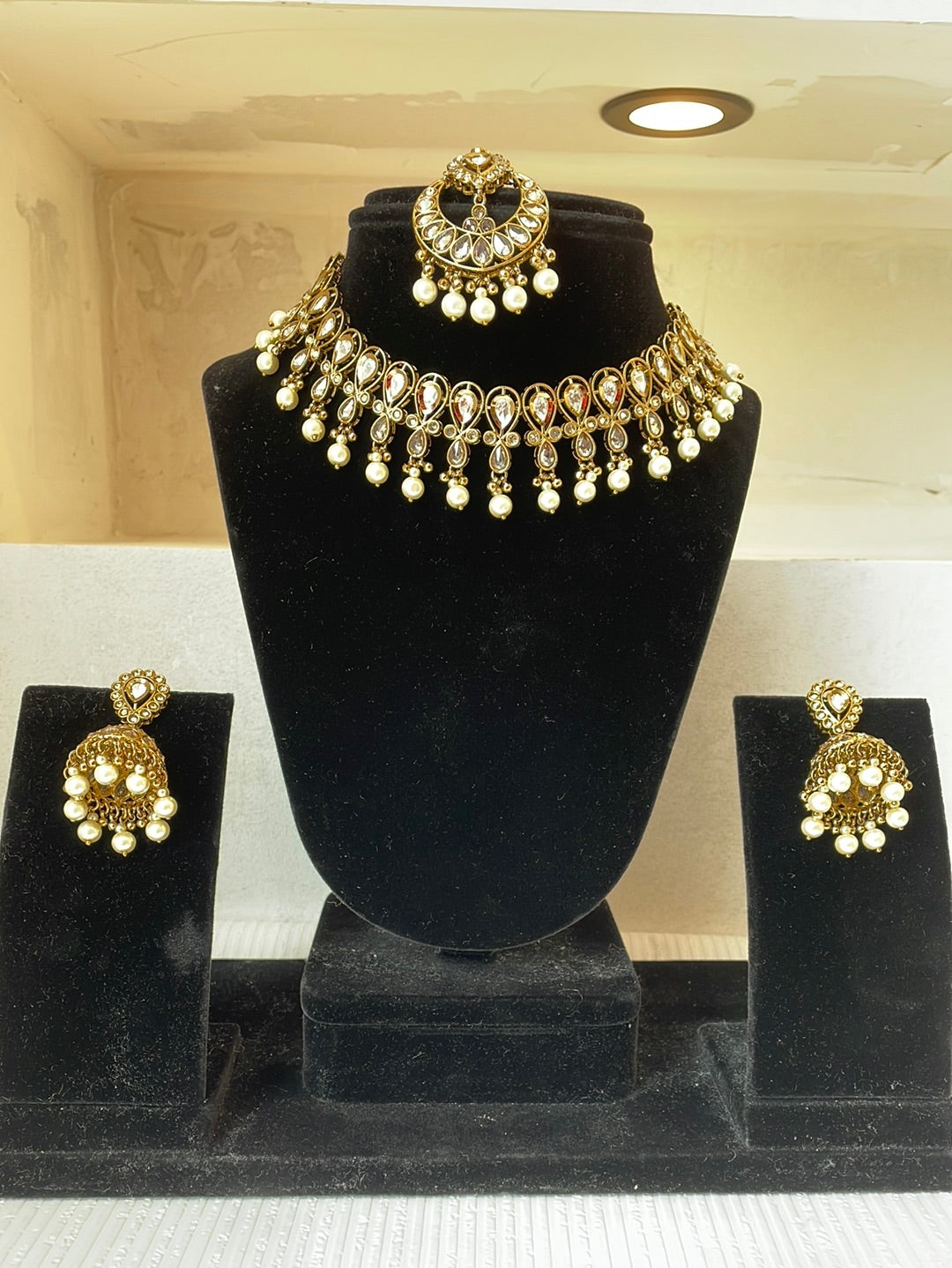 Kundan Drop Choker Set