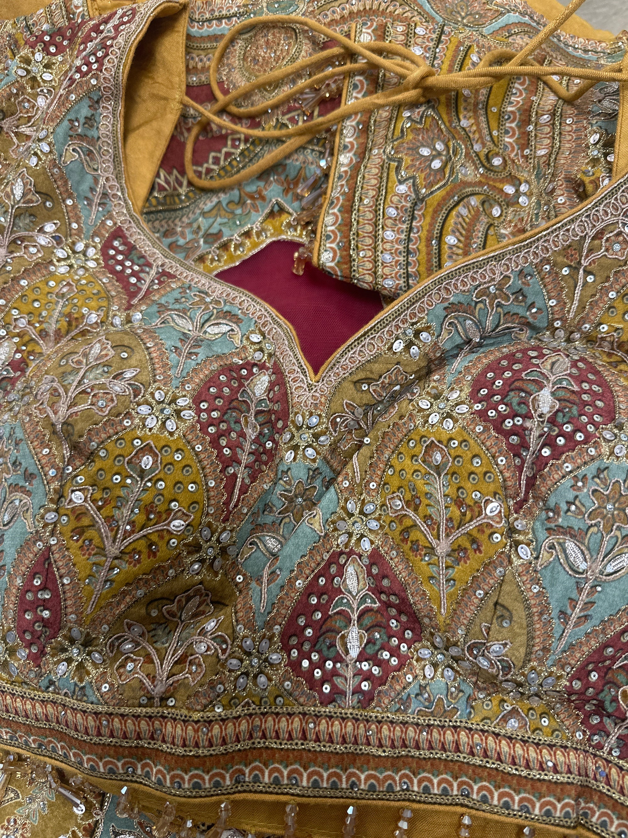 Banarasi Jaggo Lehenga