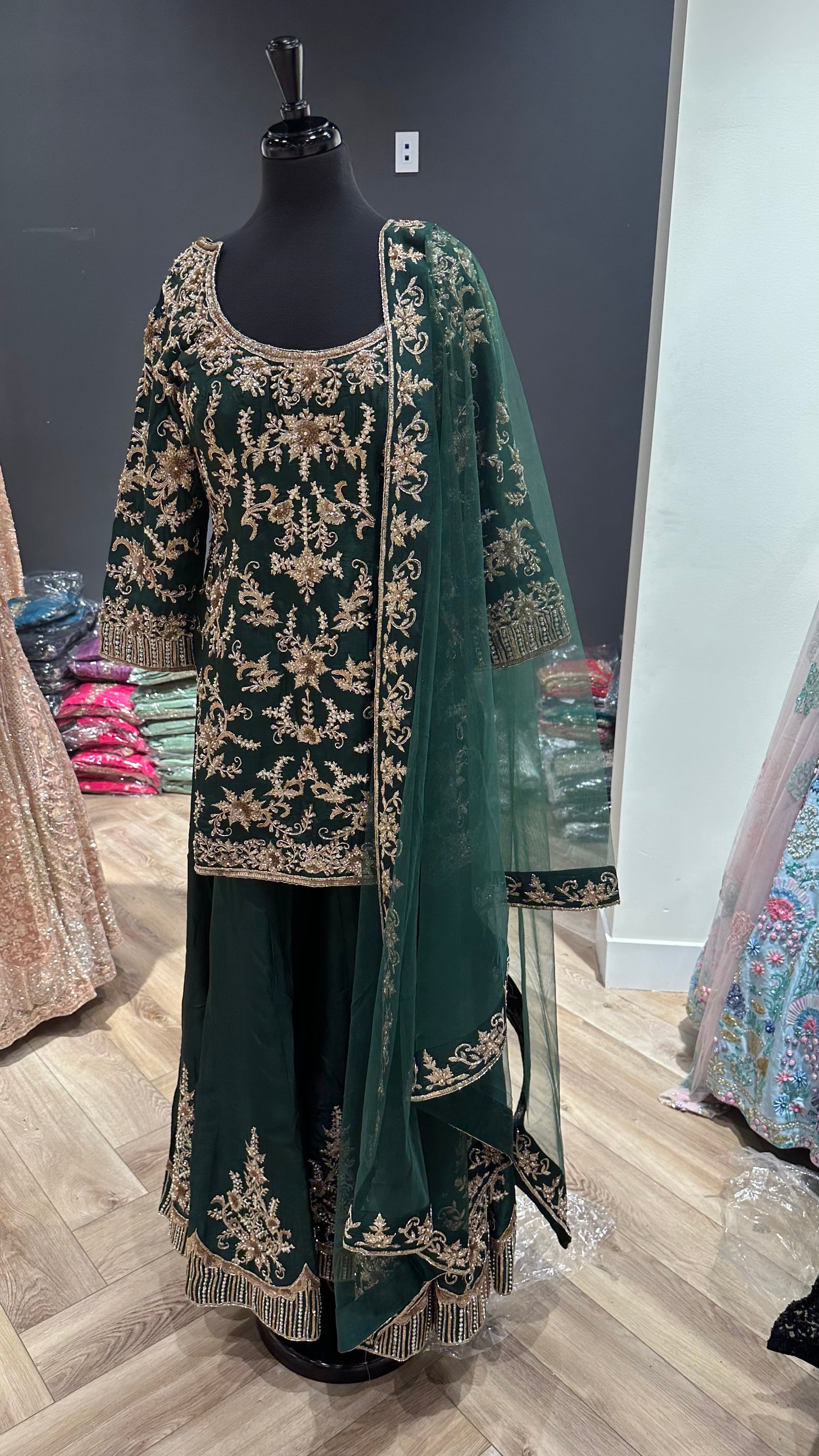 GLAMOROUS SHARARA SUIT