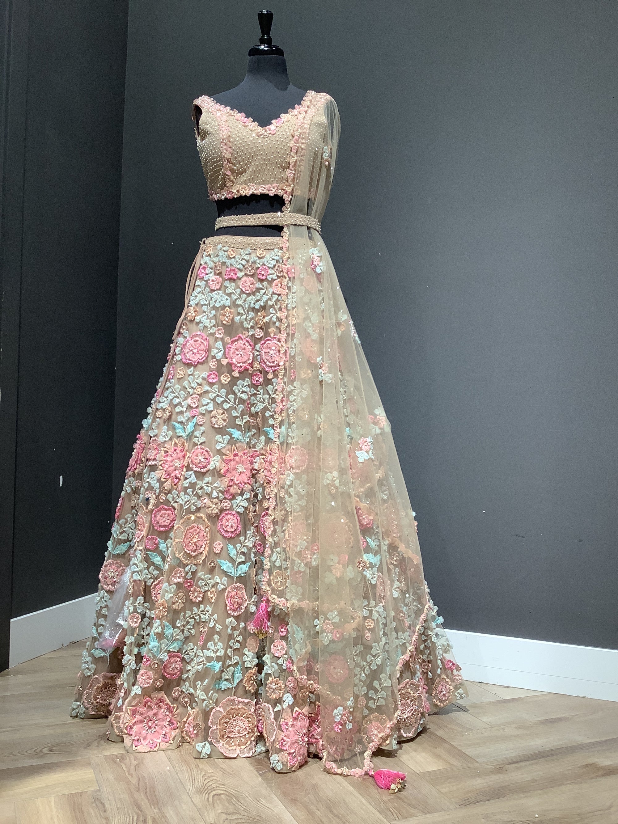 Floral work Lehenga with Belt