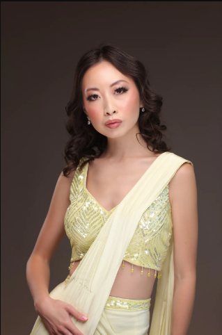 A beautiful fruity lemon georgette saree.