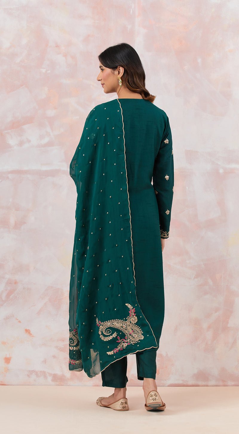 Bottle Green Suit Set With Dupatta - MEENA BAZAAR CANADAMeena Bazaar CanadaXXS